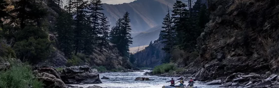 Fly Fish Montana by floating a river with Saltwater on the Fly