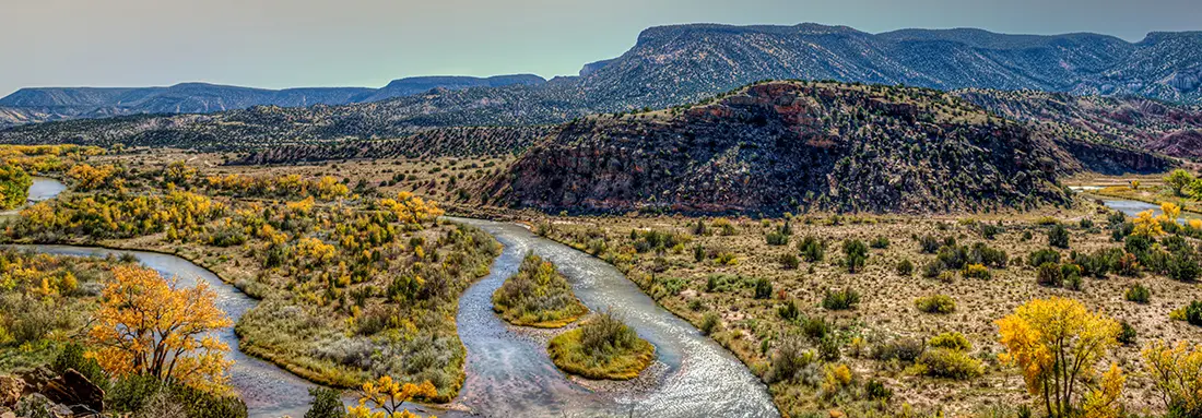 Fly fish New Mexico best destinations, along with expert tips and top fly patterns for an unforgettable angling adventure.