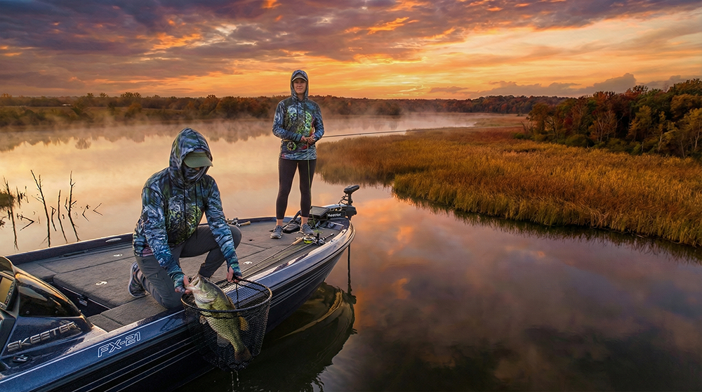 Learn Fly Fishing for Bass on O.H. Ivie Lake Texas with gear tips, key spots, flies, seasons, and travel ideas for chasing trophy largemouth