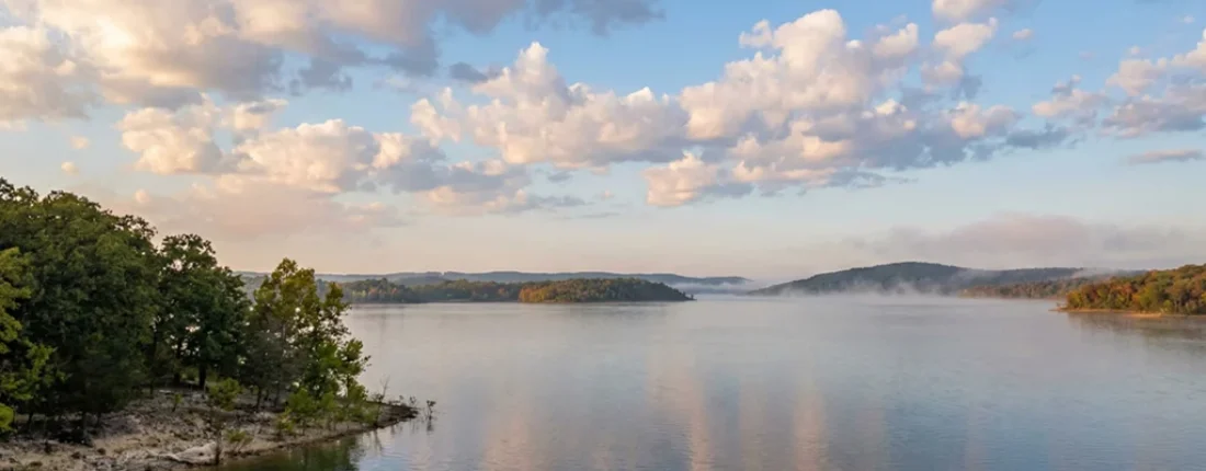 massive impoundment, located in the heart of the Ozark Mountains, is renowned for its crystal-clear waters and diverse aquatic habitats