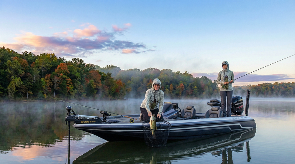 mparing Branson Table Rock Fish to Northern Wisconsin Waters Many anglers who travel to Missouri often draw comparisons between the Ozarks and the lakes of northern Wisconsin. While both regions offer fantastic opportunities for bass and other species, the environment in Missouri is quite distinct. The water in Table Rock Lake tends to be much deeper and clearer than many of the glacial lakes found in the north. This depth requires different tactics, such as using heavy sink-tip lines to reach the rock lake fish that suspend over deep timber. However, the aggressive nature of the smallmouth and largemouth bass remains a constant across both regions. In northern Wisconsin, anglers might be used to targeting fish in shallower, weedier environments. At Table Rock, the focus shifts to rocky points, bluffs, and submerged roadbeds. The table rock lake bass are often found in much deeper water, especially during the heat of the summer. This transition can be a learning curve for some, but a local fishing guide can help bridge the gap. Despite the geographical differences, the fundamental joy of seeing a large bass explode on a surface fly is a universal experience that connects all fly fishers, regardless of where they usually cast their lines. Another interesting comparison involves the diversity of species. While Wisconsin is famous for its musky and walleye, the Missouri Ozarks offer a unique blend of warm and cold-water species in close proximity. You can spend one day chasing table rock lake bass fishing records and the next day pursuing trophy trout in Lake Taneycomo. This proximity is a major draw for those planning a comprehensive fishing trip. Additionally, the longer growing season in Missouri often results in bass that reach impressive sizes more quickly than their northern counterparts, providing a consistent supply of quality lake fish. The geological makeup of the Ozarks also contributes to a different underwater landscape than the sandy bottoms of the north. Table Rock is characterized by its limestone bluffs and chert-covered points, which provide excellent habitat for crawfish, a primary food source for bass. This abundance of high-protein forage allows the fish to maintain excellent weight and health throughout the year. Anglers who can effectively mimic these crustaceans with their fly patterns will often find themselves hooked into the largest fish in the lake. The rugged beauty of the Missouri shoreline provides a dramatic backdrop for every cast you make.