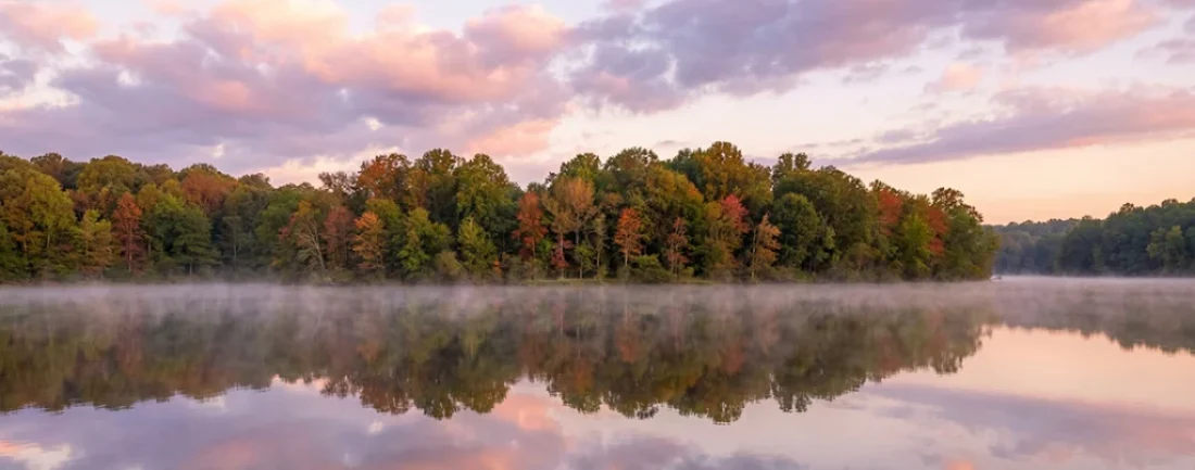 Fly Fishing Bass on Clarks Hill Reservoir made simple with flies, spots, gear, and seasonal tips for this huge GA SC lake