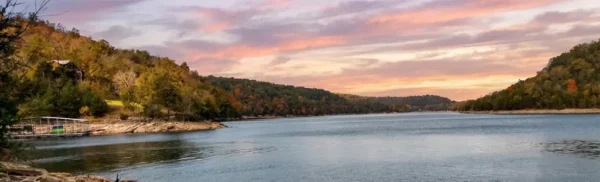 Largemouth, smallmouth, striper, crappie, musky & more — your complete guide to conventional fishing Beaver Lake Arkansas in every season.