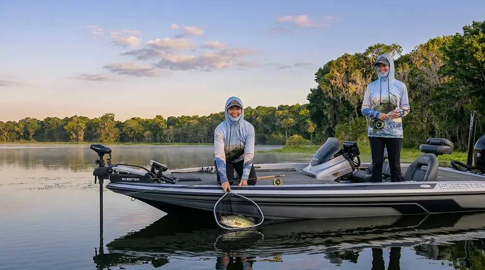 Florida Bass Fly Fishing Orange Lake with Saltwater on the fly.