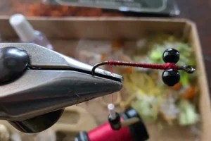 How to Tie the Fl. Sasquatch Bush Fur Leech 4. 3